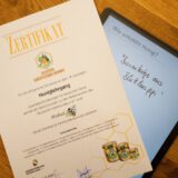 Honig: Läuse-Pipi und Bienen-Kotze